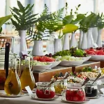 Dr Irena Eris Wzgorza Dylewskie Hotel 5*