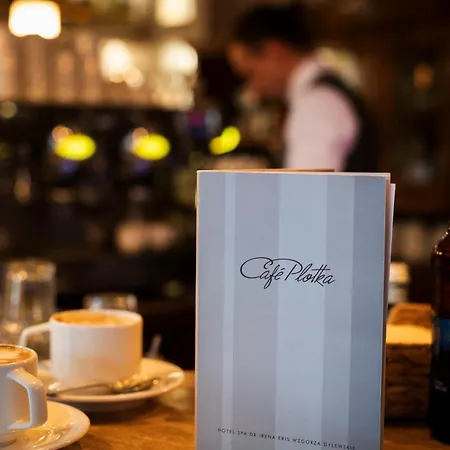 Dr Irena Eris Wzgorza Dylewskie 5*