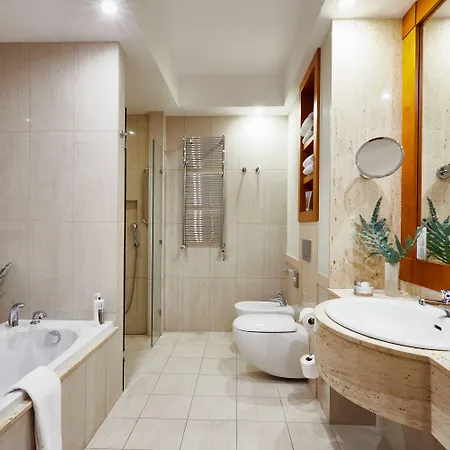 Dr Irena Eris Wzgorza Dylewskie Wysoka Wieś