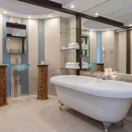 Dr Irena Eris Wzgorza Dylewskie Hotel