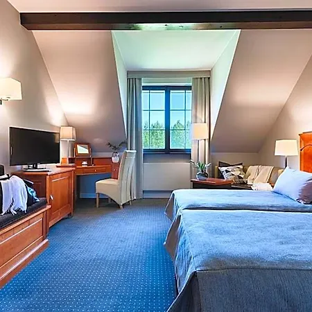 Dr Irena Eris Wzgórza Dylewskie Hotel Wysoka Wieś