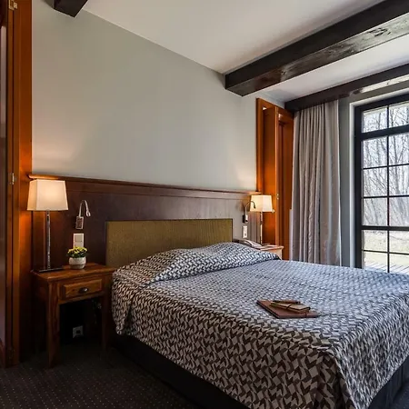 Dr Irena Eris Wzgorza Dylewskie Hotel Wysoka Wieś