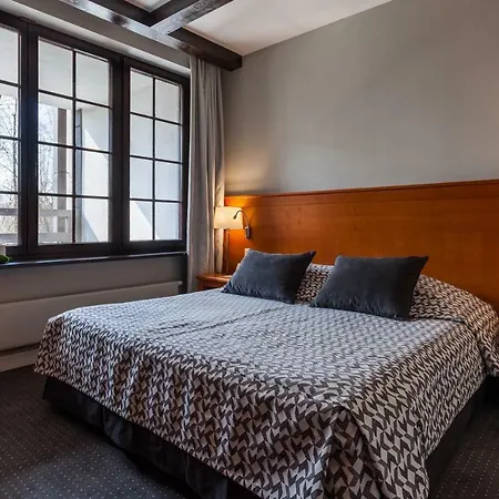 Dr Irena Eris Wzgorza Dylewskie Hotel Wysoka Wieś