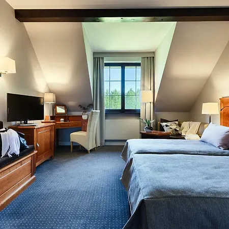Dr Irena Eris Wzgorza Dylewskie Hotel Wysoka Wieś