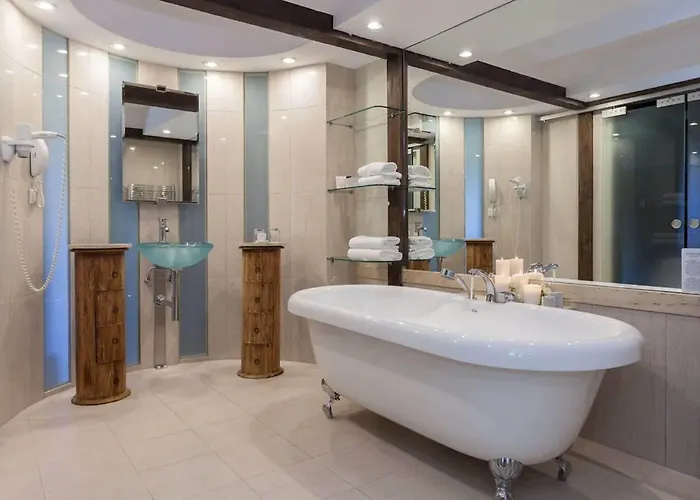 Dr Irena Eris Wzgorza Dylewskie Hotel