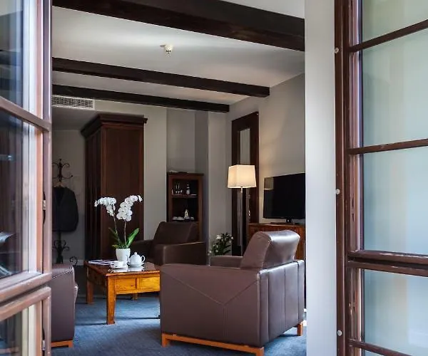 Dr Irena Eris Wzgorza Dylewskie Hotel